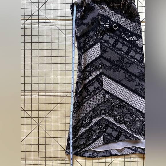 CAbi Black and Beige Camisole Top - Picture 8 of 9